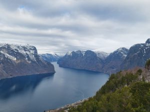 Paysage de Stegastein depuis le point de vue (2)